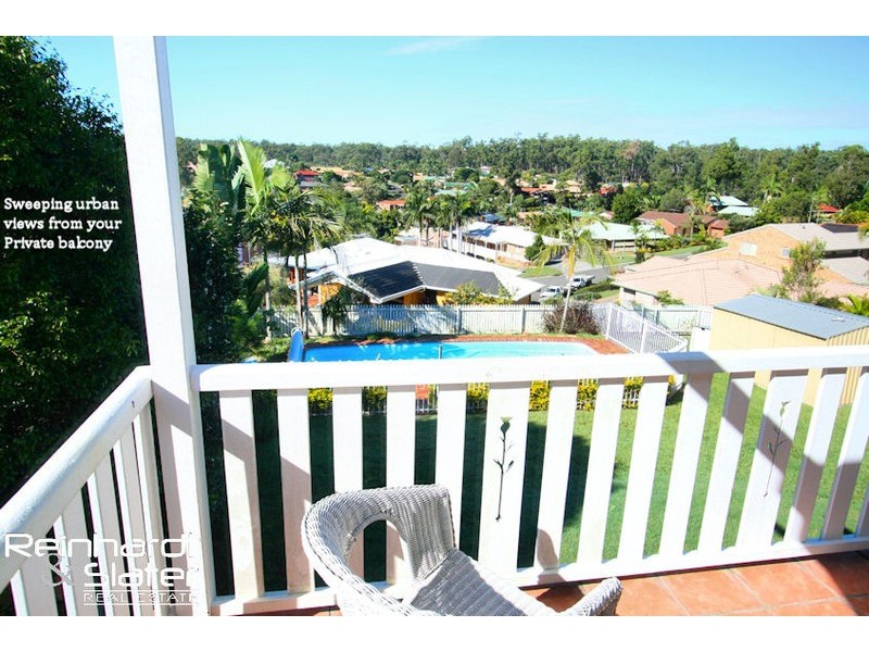 33 Daniel Dr, Albany Creek QLD 4035