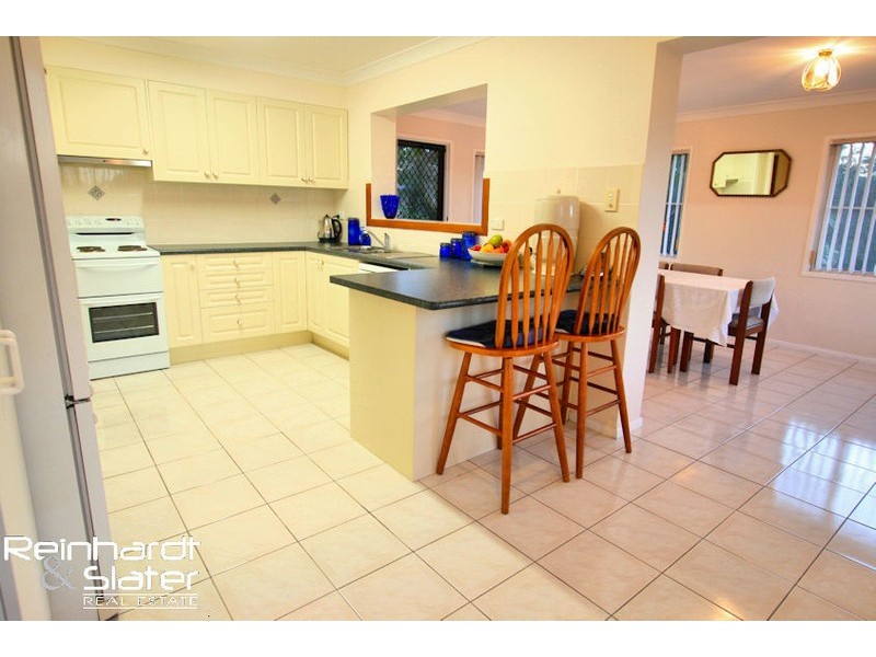 67 View Crescent, Arana Hills QLD 4054