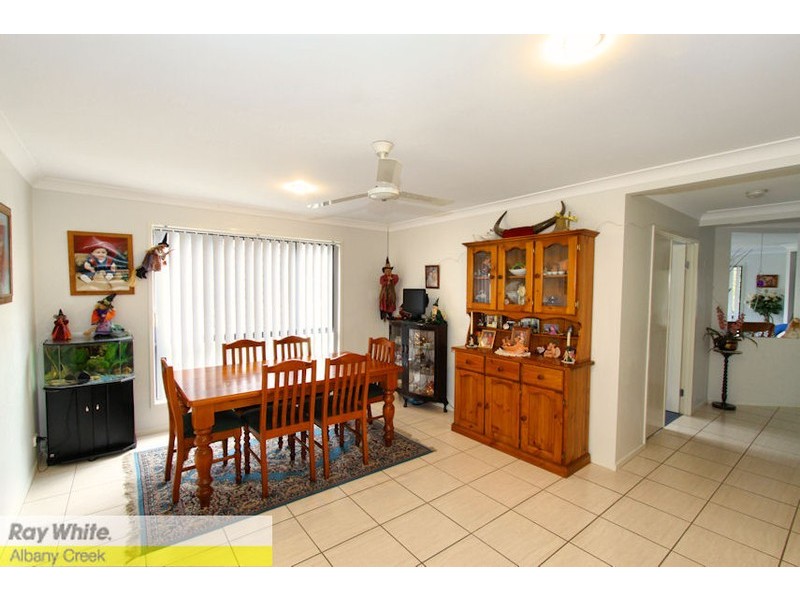 9 Lowai Ct, Albany Creek QLD 4035