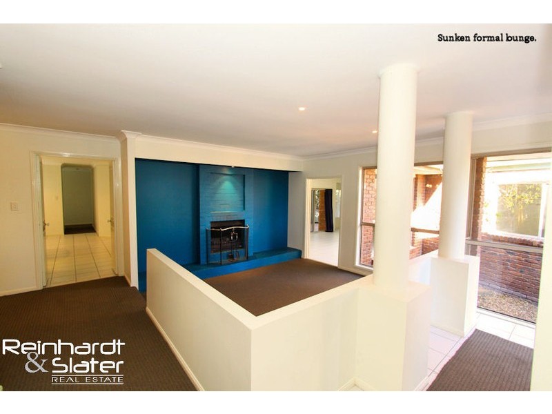 8 Pine Bark Ct, Albany Creek QLD 4035