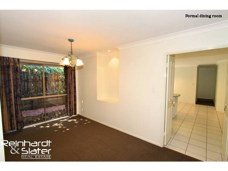 8 Pine Bark Ct, Albany Creek QLD 4035