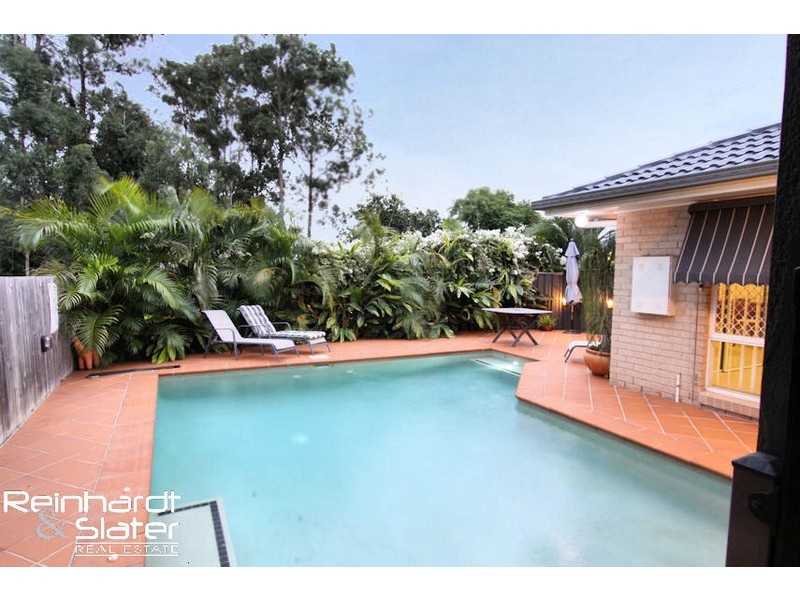 2 Leopardwood Ct, Albany Creek QLD 4035