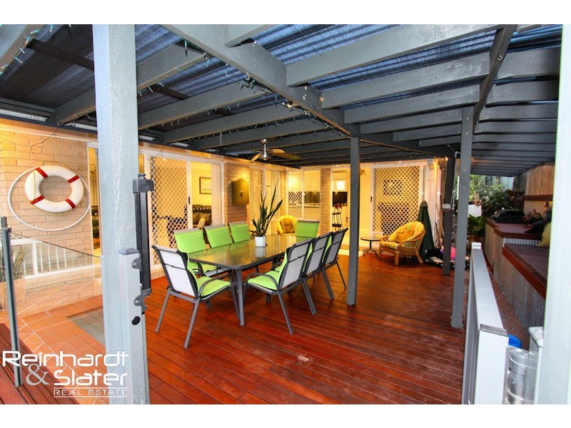 2 Leopardwood Ct, Albany Creek QLD 4035