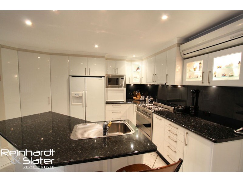 2 Leopardwood Ct, Albany Creek QLD 4035