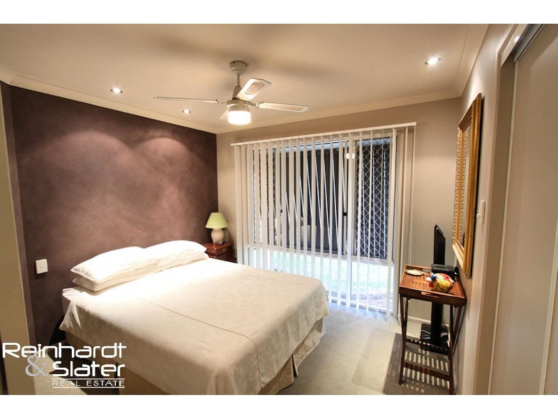 2 Leopardwood Ct, Albany Creek QLD 4035
