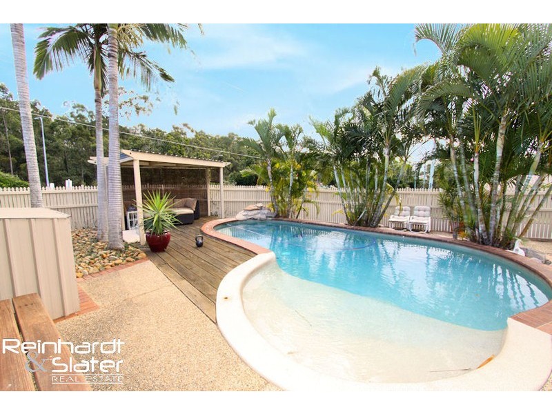1 Janice St, Albany Creek QLD 4035