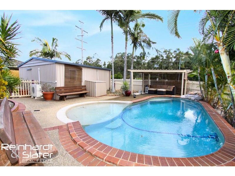 1 Janice St, Albany Creek QLD 4035