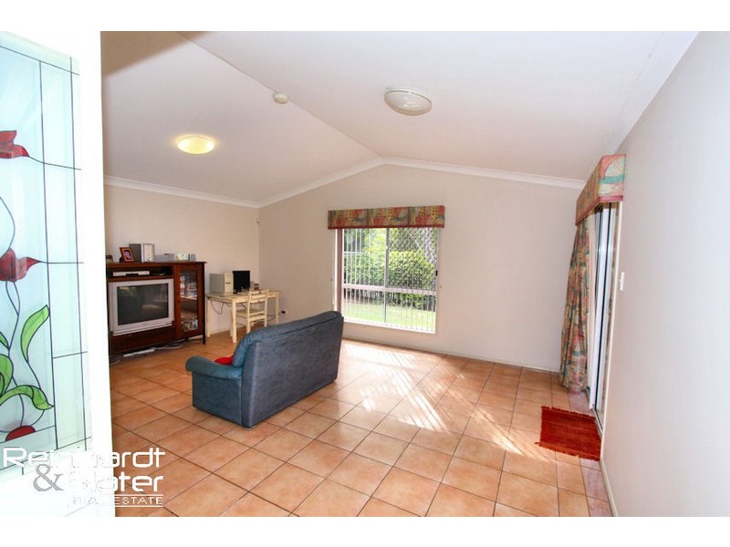 24 Karri Pl, Bridgeman Downs QLD 4035