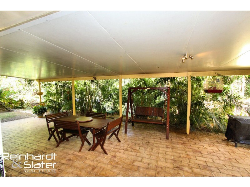 1 Woodrow Ct, Ferny Hills QLD 4055