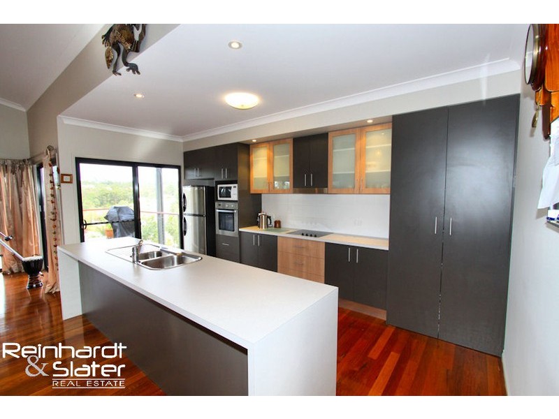 87 Corvus Dr, Cashmere QLD 4500