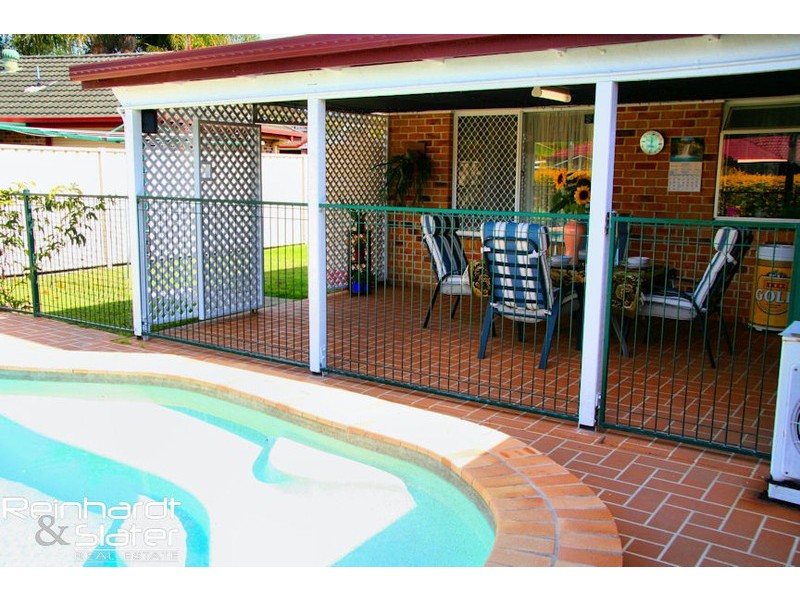 4 Kurrajong Dr, Warner QLD 4500