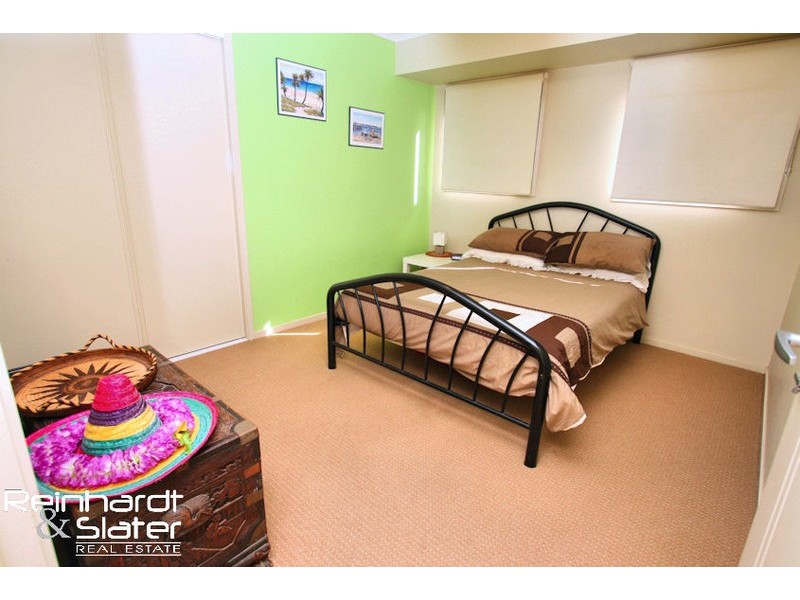 2 Kardinal Ct, Eatons Hill QLD 4037