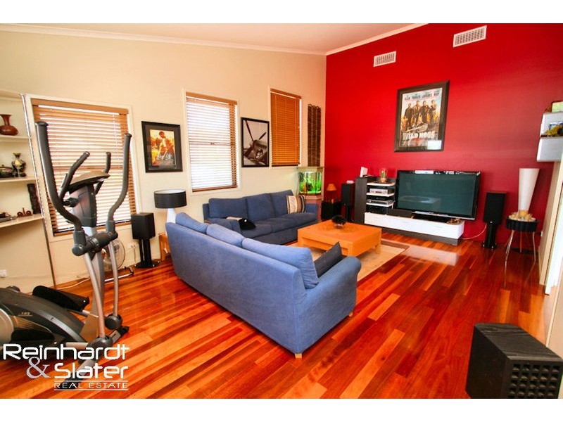 2 Kardinal Ct, Eatons Hill QLD 4037