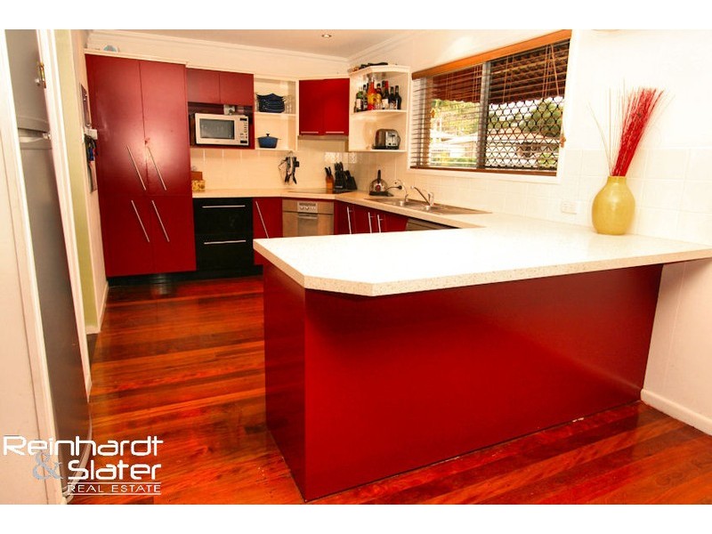 8 Bygrave St, Strathpine QLD 4500