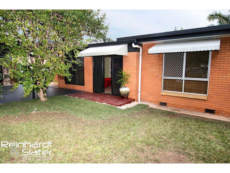 8 Bygrave St, Strathpine QLD 4500
