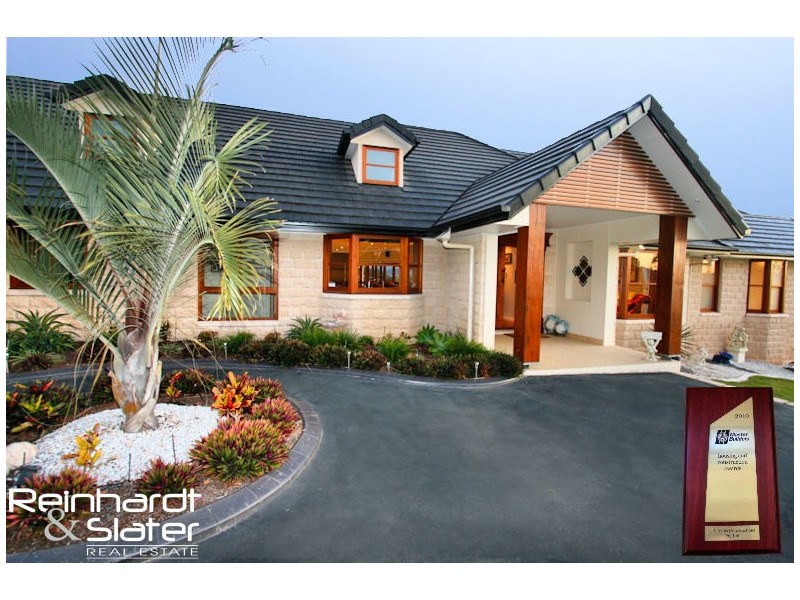 691 Clear Mountain Rd, Clear Mountain QLD 4500