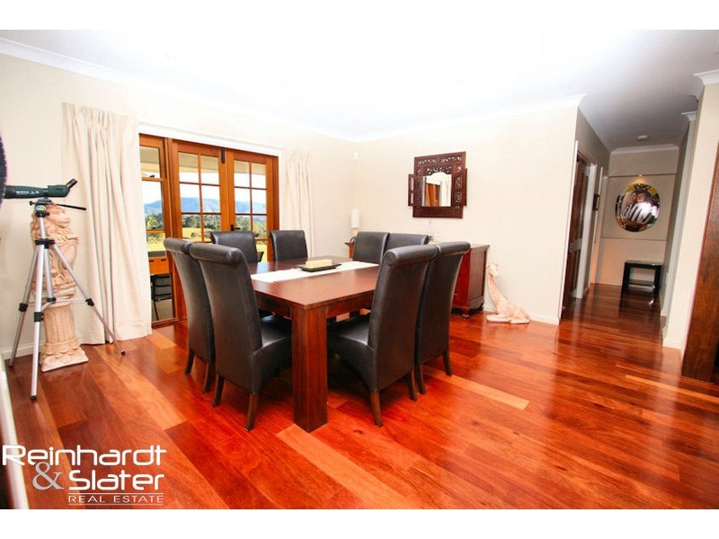 691 Clear Mountain Rd, Clear Mountain QLD 4500