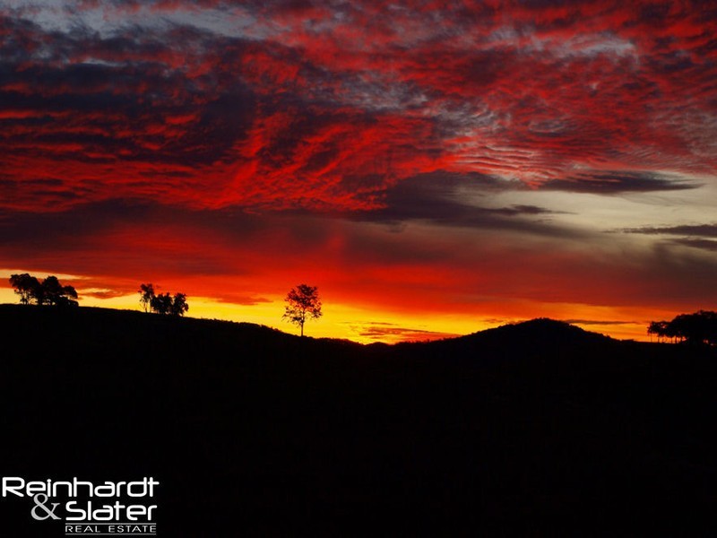 691 Clear Mountain Rd, Clear Mountain QLD 4500