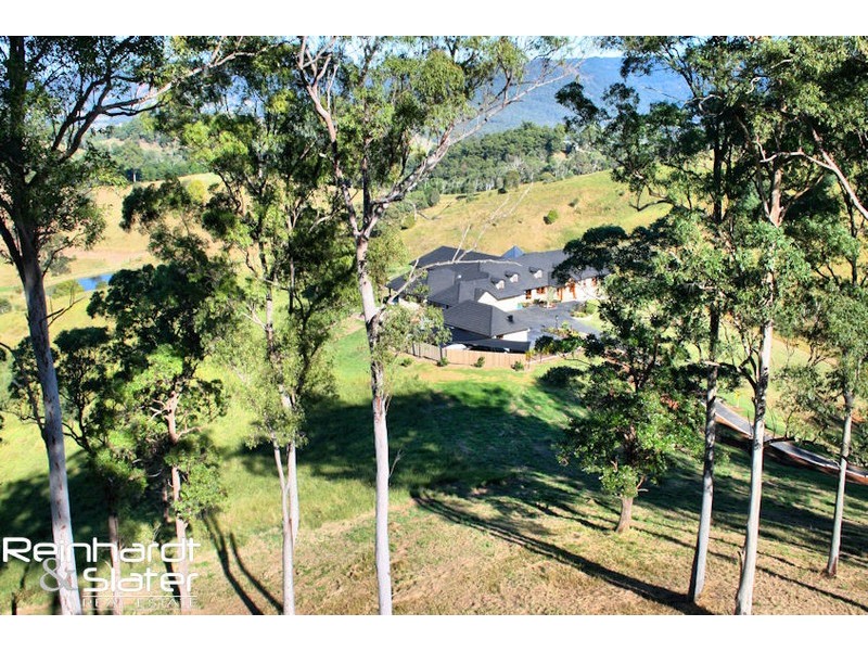 691 Clear Mountain Rd, Clear Mountain QLD 4500