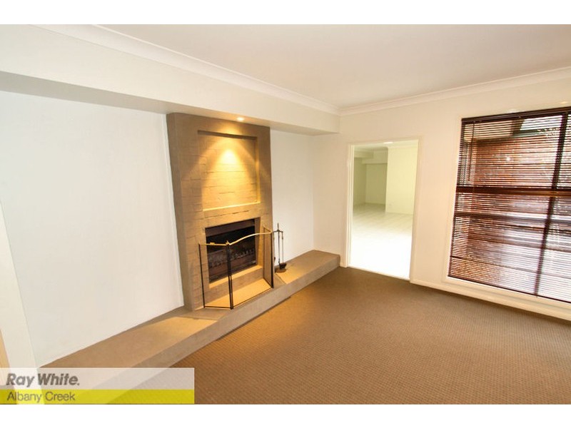 8 Pine Bark Ct, Albany Creek QLD 4035