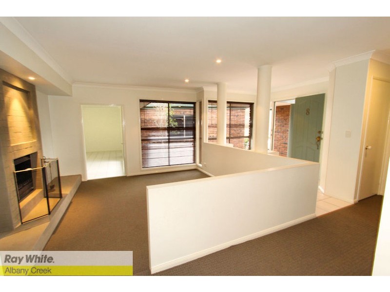 8 Pine Bark Ct, Albany Creek QLD 4035