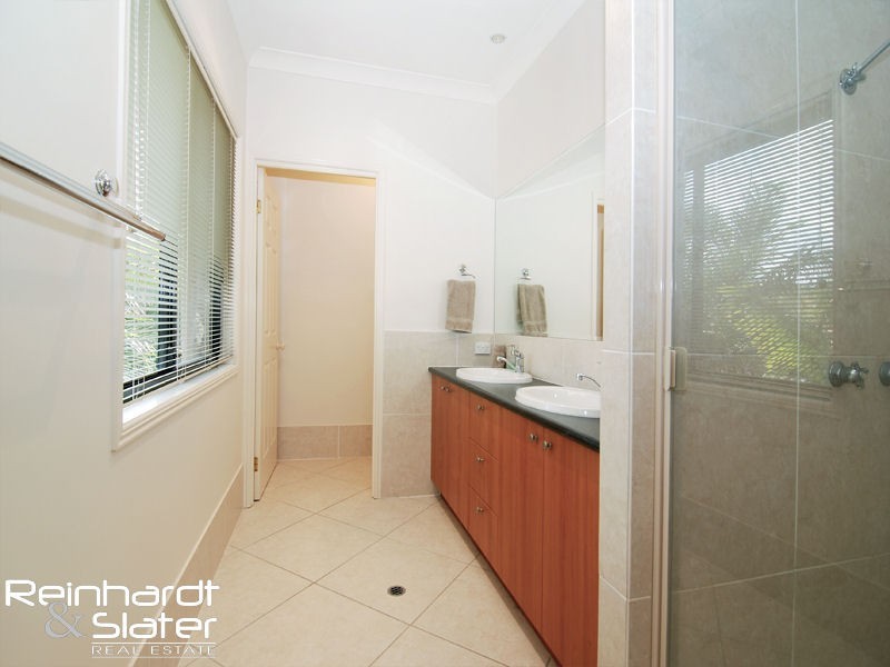 7 Belah Ct, Albany Creek QLD 4035