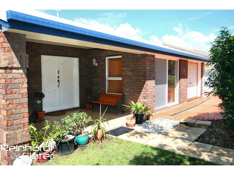 33 Daniel Dr, Albany Creek QLD 4035