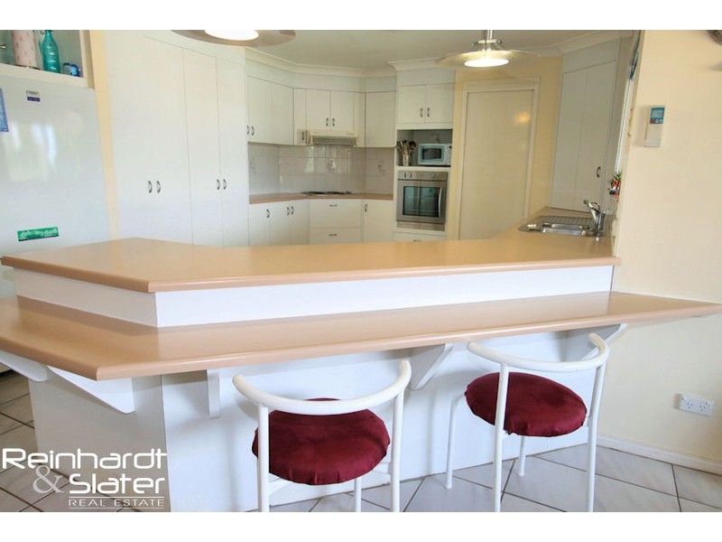 33 Daniel Dr, Albany Creek QLD 4035