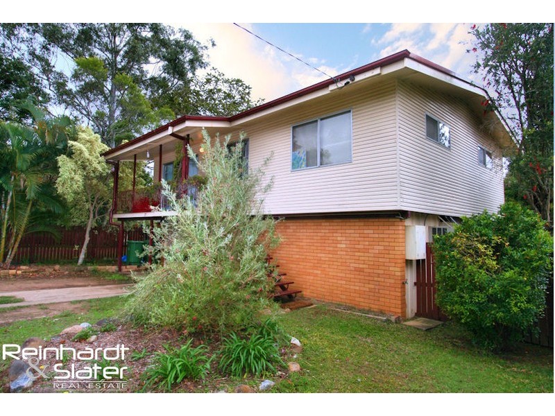27 Bowen Ave, Albany Creek QLD 4035