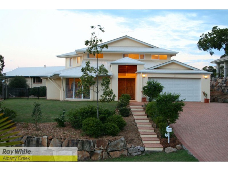 5 Firewheel Ct, Eatons Hill QLD 4037