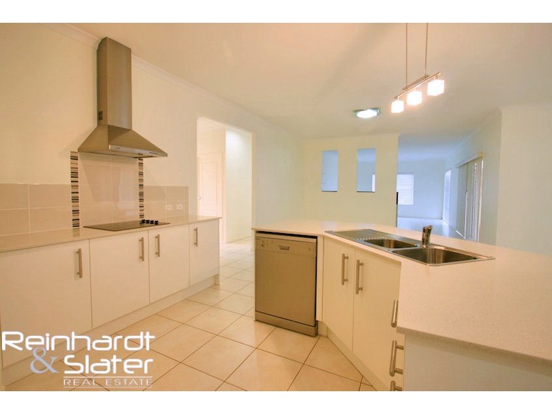 4 Mattie Lee Ct, Joyner QLD 4500