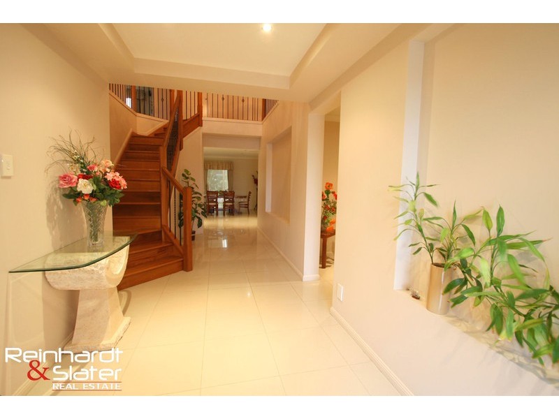 12 Fernwren Ct, Cashmere QLD 4500