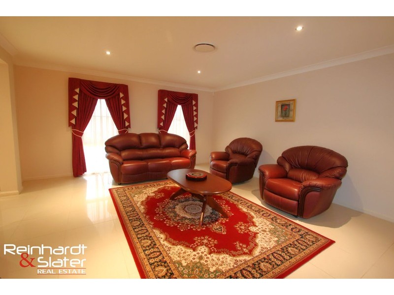 12 Fernwren Ct, Cashmere QLD 4500