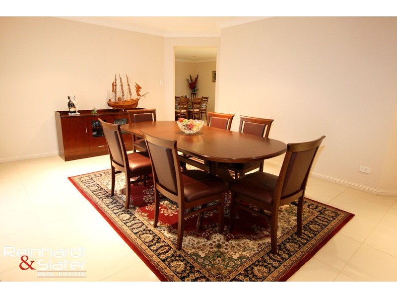 12 Fernwren Ct, Cashmere QLD 4500