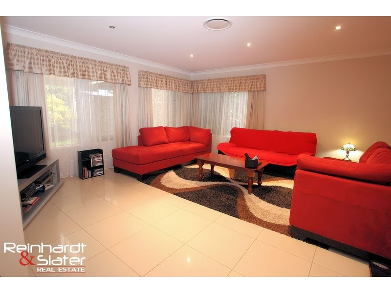 12 Fernwren Ct, Cashmere QLD 4500