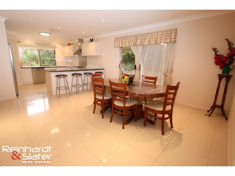 12 Fernwren Ct, Cashmere QLD 4500