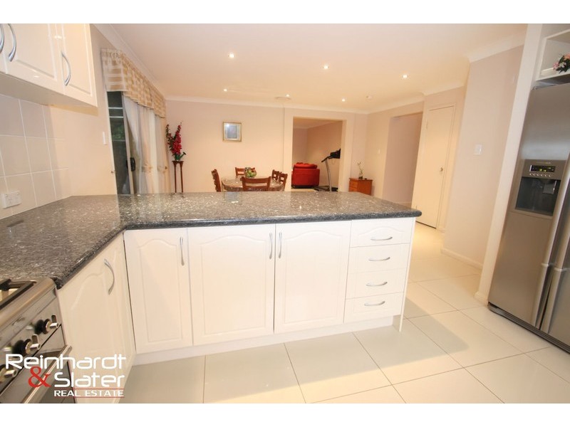 12 Fernwren Ct, Cashmere QLD 4500