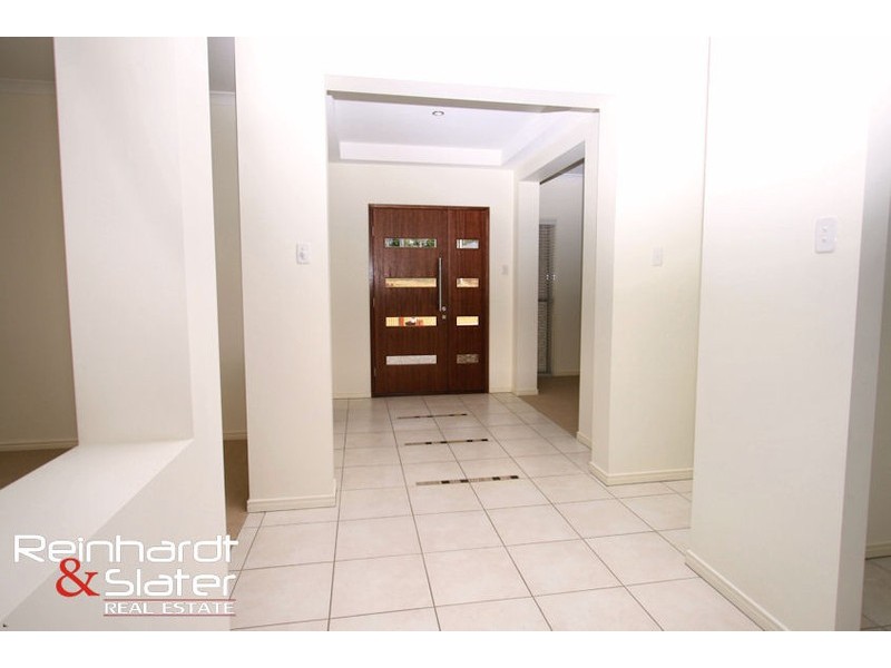 4 Mattie Lee Ct, Joyner QLD 4500