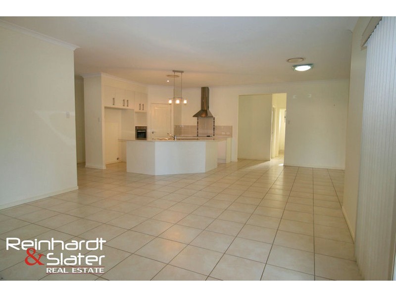 4 Mattie Lee Ct, Joyner QLD 4500