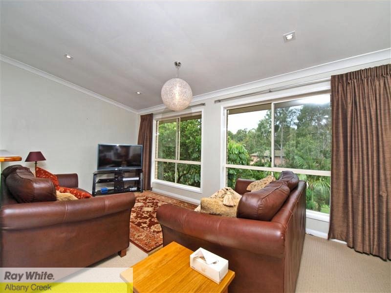 14 Wivenhoe Ave, Albany Creek QLD 4035