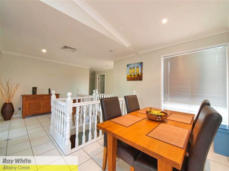 14 Wivenhoe Ave, Albany Creek QLD 4035