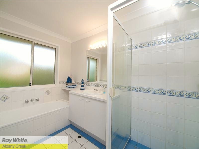 14 Wivenhoe Ave, Albany Creek QLD 4035