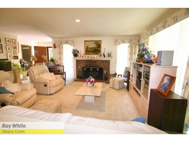 5 Sally Ct, Warner QLD 4500