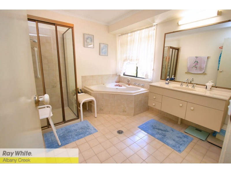 5 Sally Ct, Warner QLD 4500