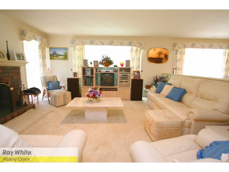5 Sally Ct, Warner QLD 4500
