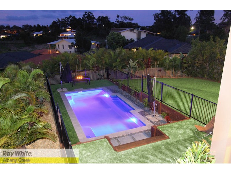 11 Alberic Ct, Eatons Hill QLD 4037