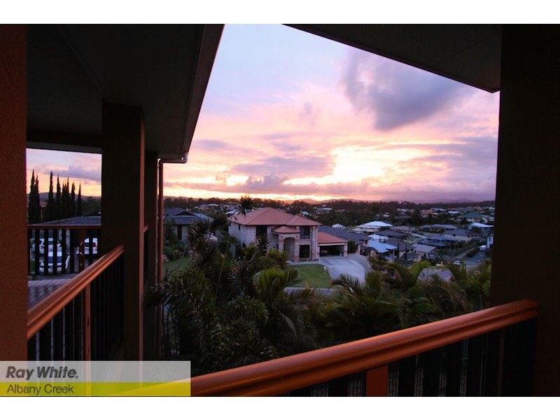 11 Alberic Ct, Eatons Hill QLD 4037