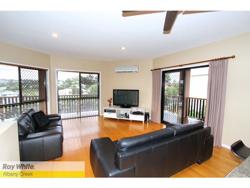 11 Alberic Ct, Eatons Hill QLD 4037