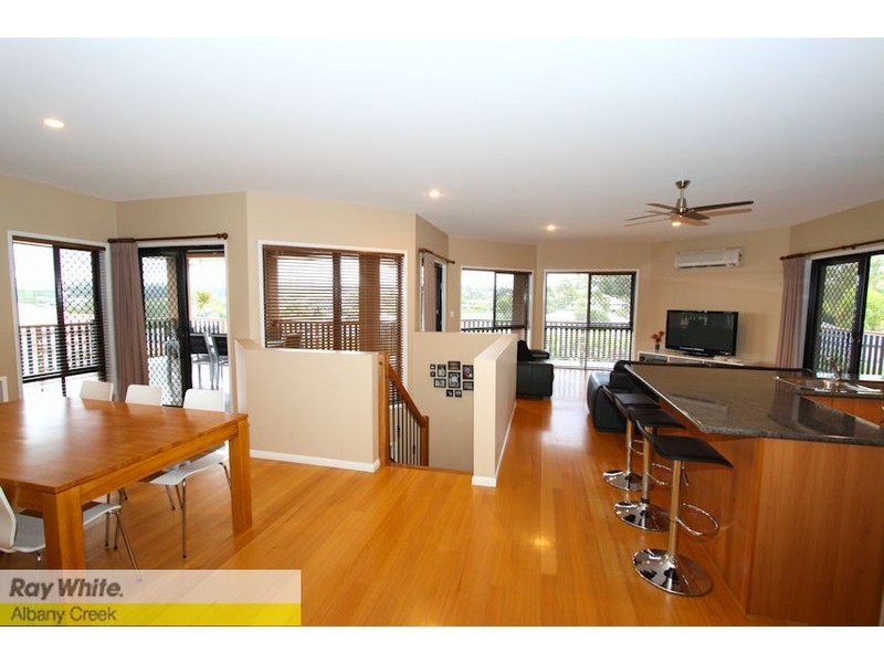 11 Alberic Ct, Eatons Hill QLD 4037