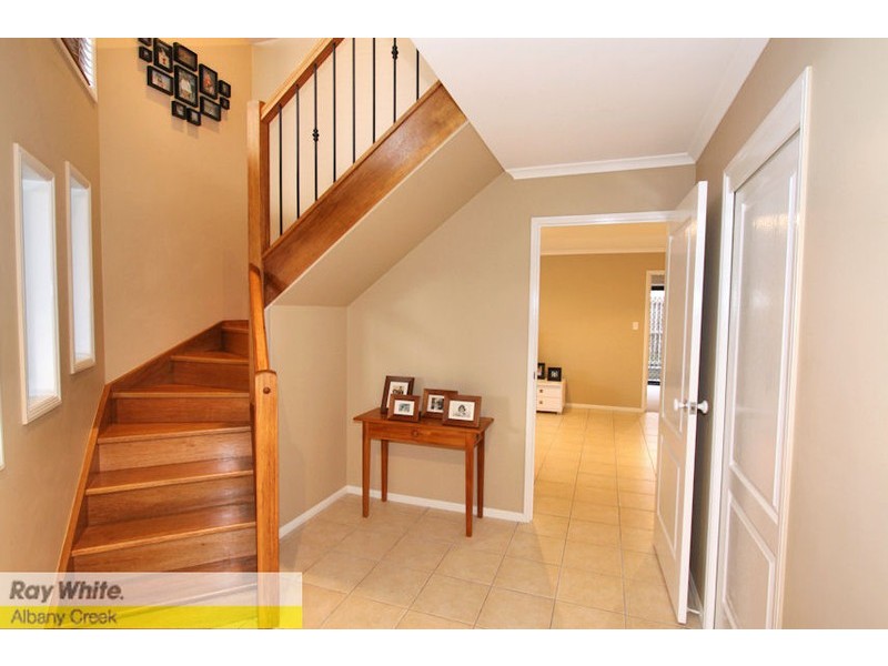 11 Alberic Ct, Eatons Hill QLD 4037